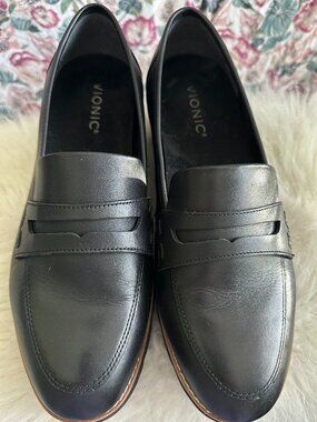 Vionic Black Leather Penny Loafers